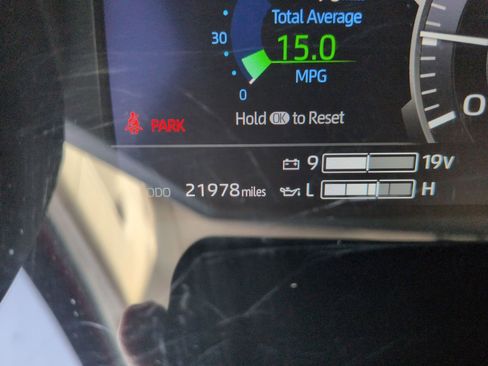 Used 2024 Toyota Tundra Limited AWD/4WD image 16