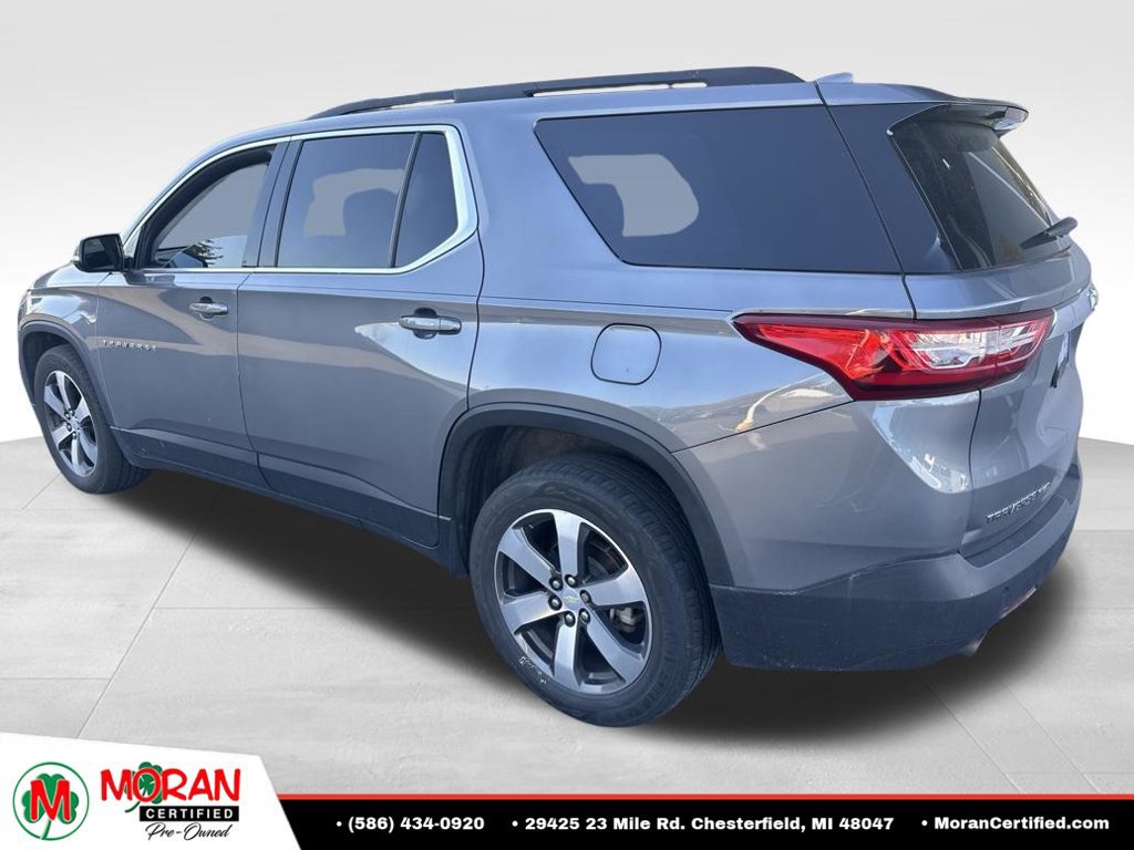 Used 2019 Chevrolet Traverse LT w/ LT Premium Package AWD/4WD image 3