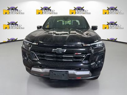 Used 2023 Chevrolet Colorado Z71 w/ Z71 Convenience Package 2