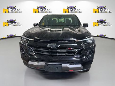 Used 2023 Chevrolet Colorado Z71 w/ Z71 Convenience Package 2 AWD/4WD image 2