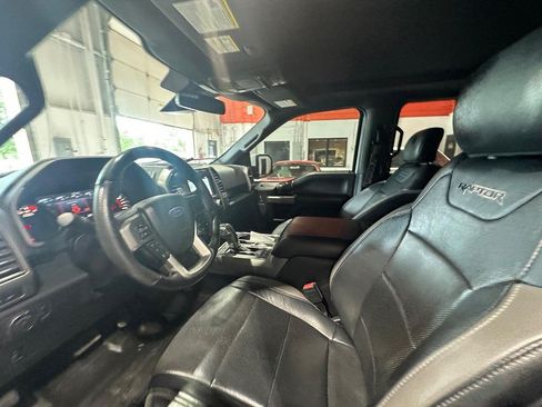 Used 2018 Ford F150 Raptor w/ Equipment Group 802A Luxury AWD/4WD image 19