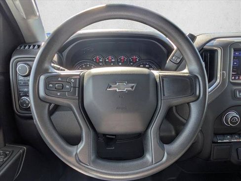 Used 2022 Chevrolet Silverado 1500 Custom Trail Boss AWD/4WD image 9