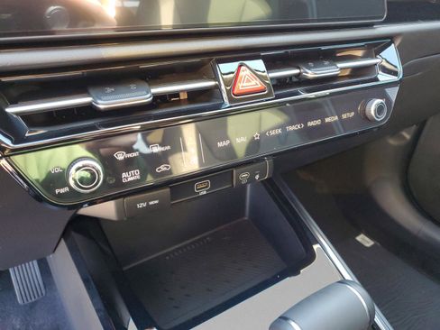 New 2026 Kia Niro EX w/ EX Premium Package image 15