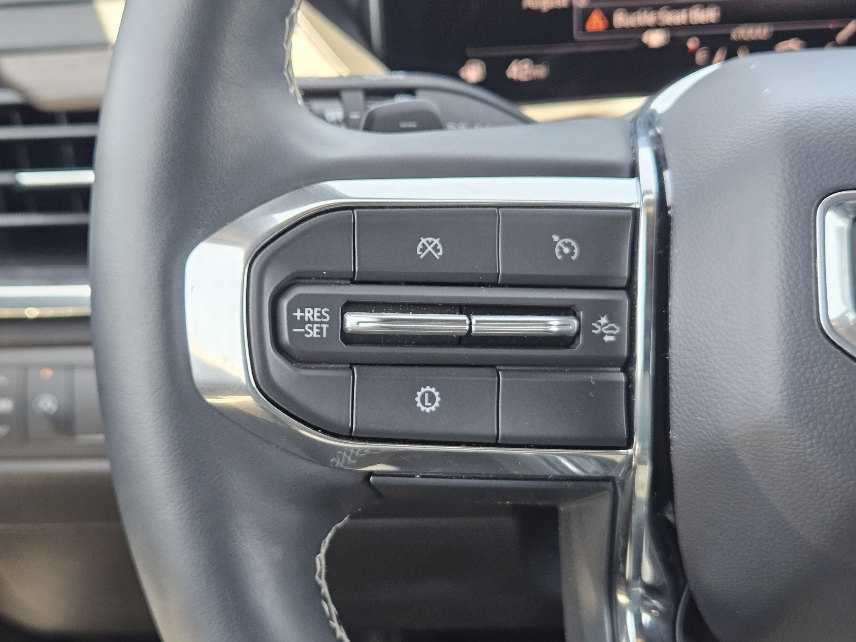 Used 2024 GMC Acadia Denali w/ LPO, Floor Liner Package FWD image 26