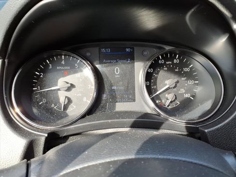 Used 2021 Nissan Rogue Sport S image 25