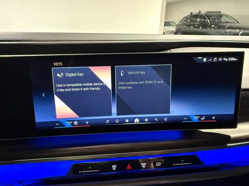Used 2023 BMW 740i w/ Parking Assistance Package RWD image 45