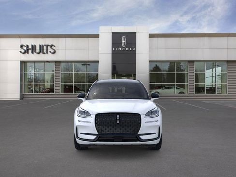 New 2026 Lincoln Corsair Reserve w/ Jet Appearance Package image 6