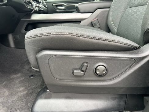 New 2026 RAM 1500 Big Horn AWD/4WD image 27