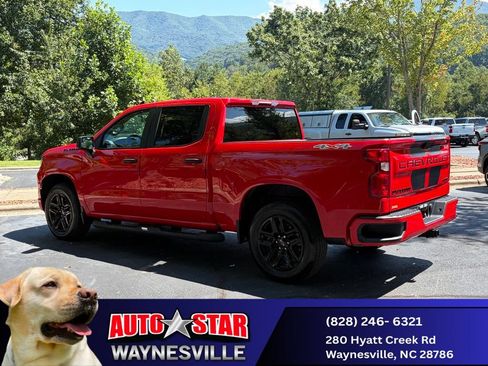 Used 2023 Chevrolet Silverado 1500 Custom w/ Rally Edition AWD/4WD image 7