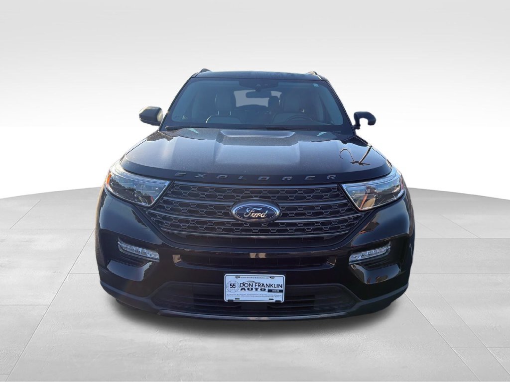 Used 2021 Ford Explorer XLT w/ Equipment Group 202A AWD/4WD image 8