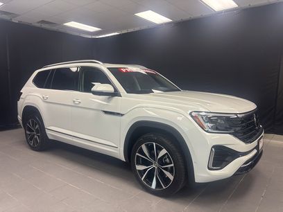 Used 2025 Volkswagen Atlas SEL Premium R-Line