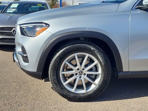 Used 2025 Mercedes-Benz GLE 350 4MATIC image 9