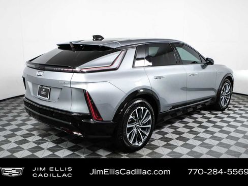 Used 2024 Cadillac Lyriq Sport w/ LPO, Floor Liner Package AWD/4WD image 3