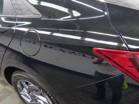 Used 2024 Hyundai Elantra SEL FWD image 39