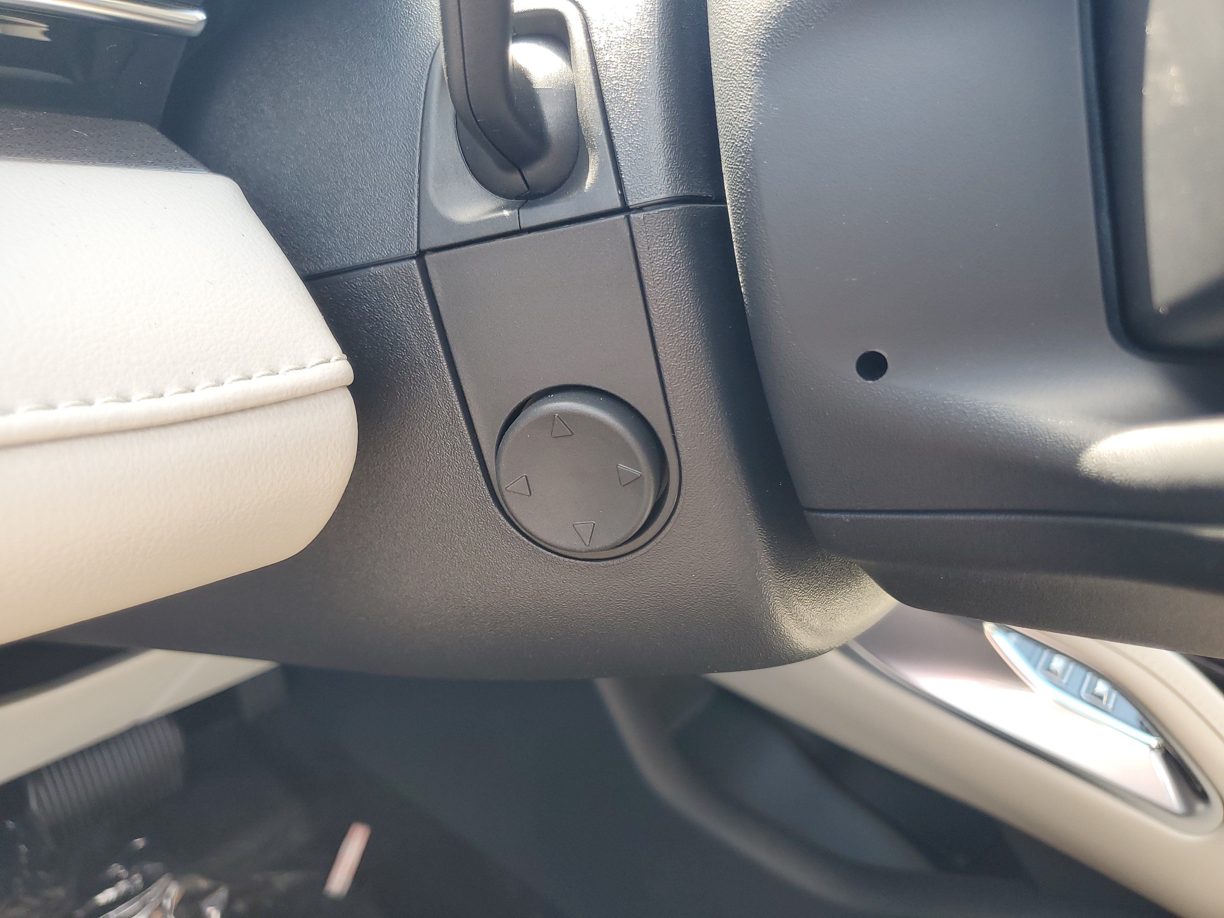New 2026 Lincoln Nautilus Premier AWD/4WD image 14