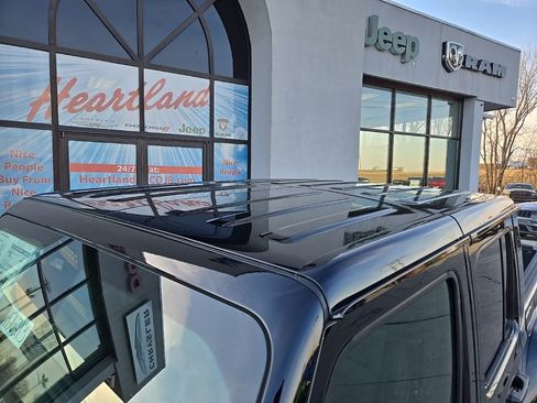 New 2026 Jeep Gladiator Sport image 17