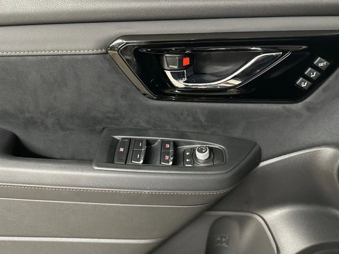 New 2025 Subaru Forester Touring AWD/4WD image 11