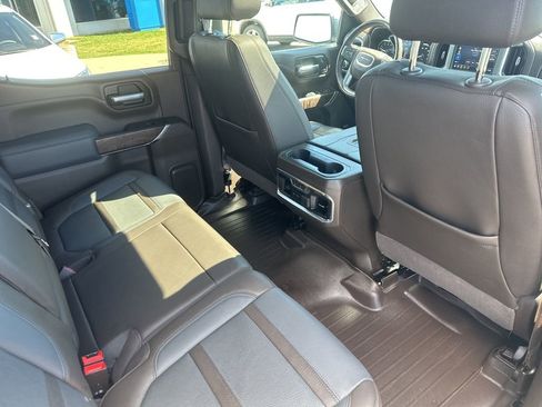 Used 2021 GMC Sierra 1500 Denali w/ Denali Ultimate Package AWD/4WD image 21