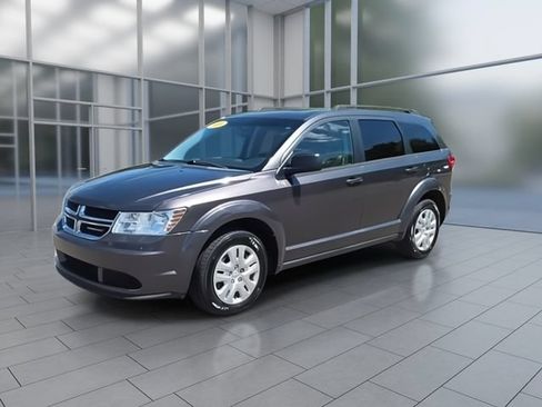 Used 2016 Dodge Journey SE w/ Comfort/Convenience Group AWD/4WD image 4