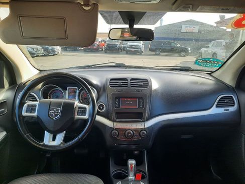 Used 2018 Dodge Journey SE w/ Connectivity Group image 6