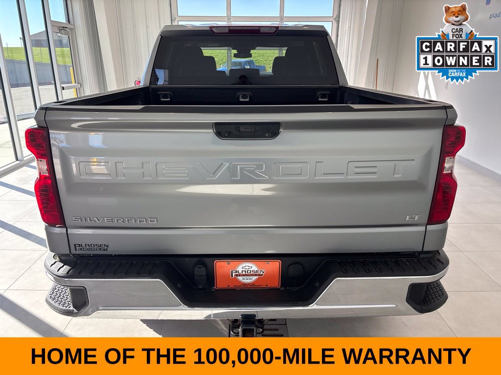 Used 2024 Chevrolet Silverado 1500 LT AWD/4WD image 3