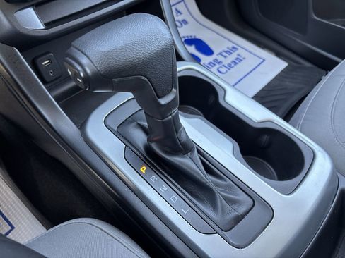 Used 2017 Chevrolet Colorado LT w/ LT Convenience Package image 22