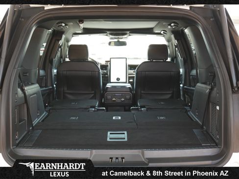 Used 2022 Ford Expedition Platinum AWD/4WD image 25