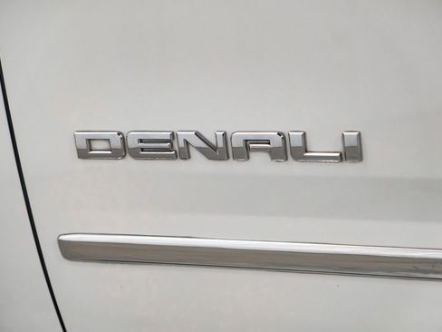 Used 2017 GMC Yukon Denali w/ Open Road Package image 54