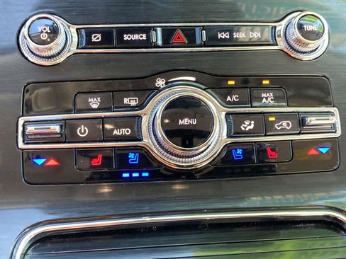 Certified 2021 Lincoln Nautilus Reserve w/ Equipment Group 201A image 27