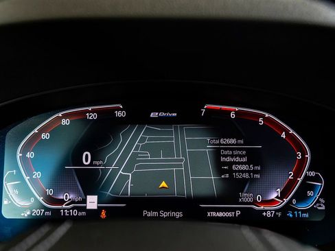 Used 2021 BMW 530e w/ Premium Package RWD image 10