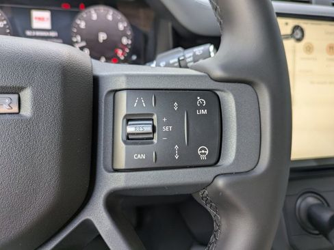 New 2026 Land Rover Defender 110 X-Dynamic SE AWD/4WD image 28