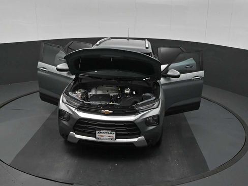 Used 2023 Chevrolet TrailBlazer LT FWD image 27