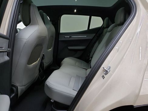 New 2026 Volvo EX30 Plus image 8