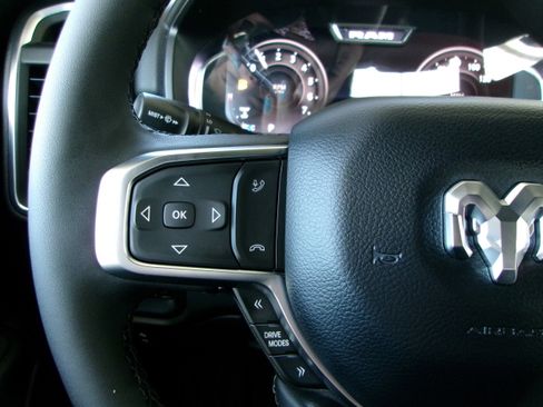 New 2025 RAM 1500 Big Horn image 10