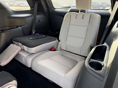 Used 2018 Ford Explorer FWD image 7