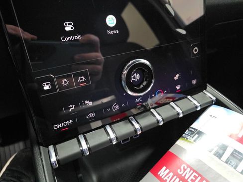 Used 2026 GMC Terrain Elevation w/ Black Edition image 21