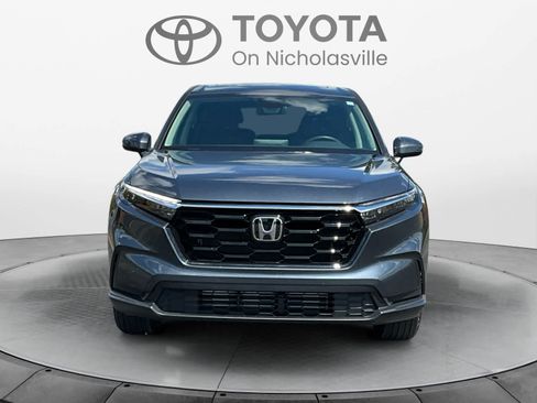 Used 2025 Honda CR-V EX image 8