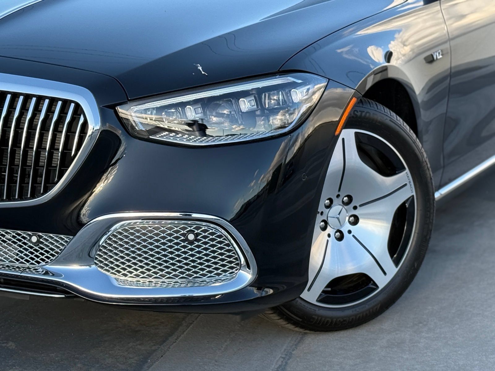 New 2026 Mercedes-Benz Maybach S 680 4MATIC image 4
