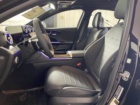 New 2025 Mercedes-Benz C 300 4MATIC Sedan image 4