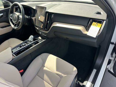 New 2026 Volvo XC60 B5 Plus w/ Protection Package Premier image 21
