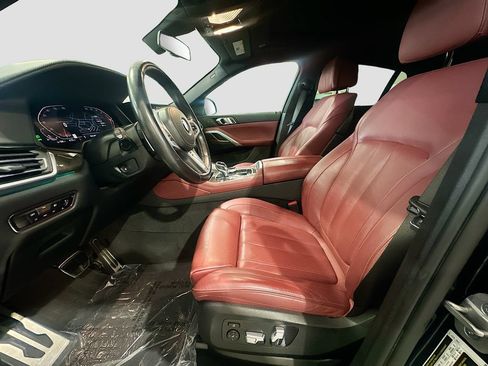 Used 2022 BMW X6 xDrive40i w/ Executive Package AWD/4WD image 21