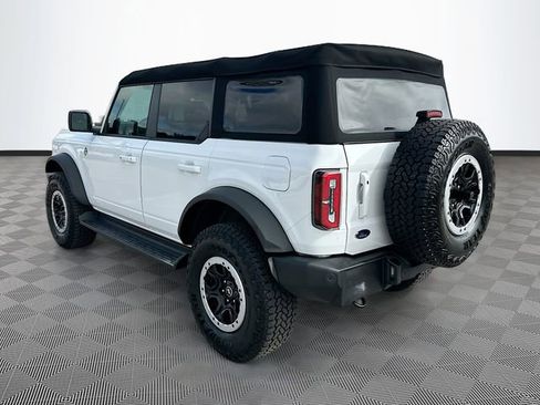 Used 2025 Ford Bronco Outer Banks w/ Sasquatch Package AWD/4WD image 7