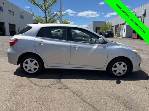 Used 2010 Toyota Matrix S AWD/4WD image 12