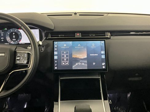 Used 2026 Land Rover Range Rover Velar S image 12
