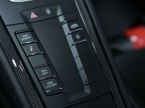 Used 2019 Porsche 911 GT3 RS RWD image 64