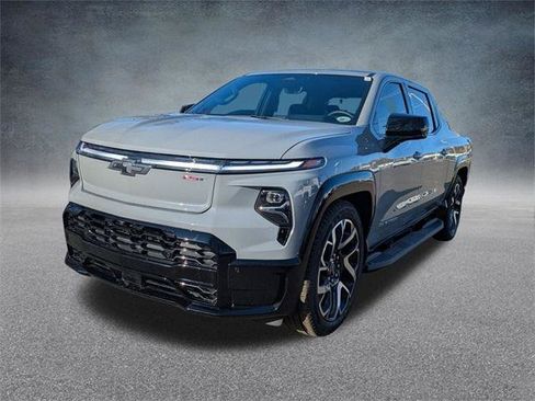 New 2025 Chevrolet Silverado EV RST image 8