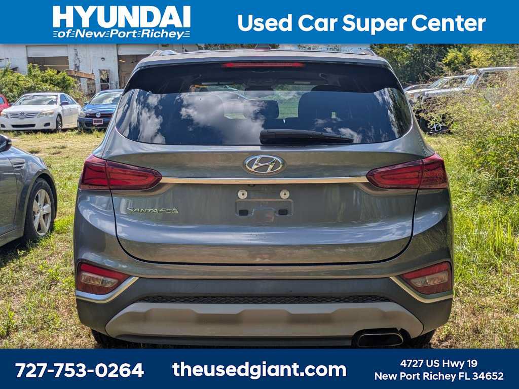 Used 2019 Hyundai Santa Fe SEL FWD image 3
