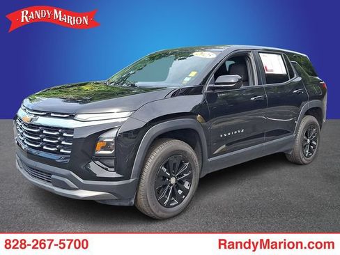 Used 2025 Chevrolet Equinox LT AWD/4WD image 1