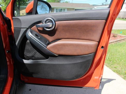 Used 2016 FIAT 500X Lounge image 37
