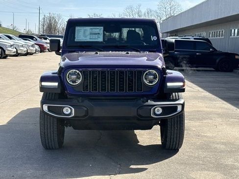 New 2026 Jeep Gladiator Sport image 14